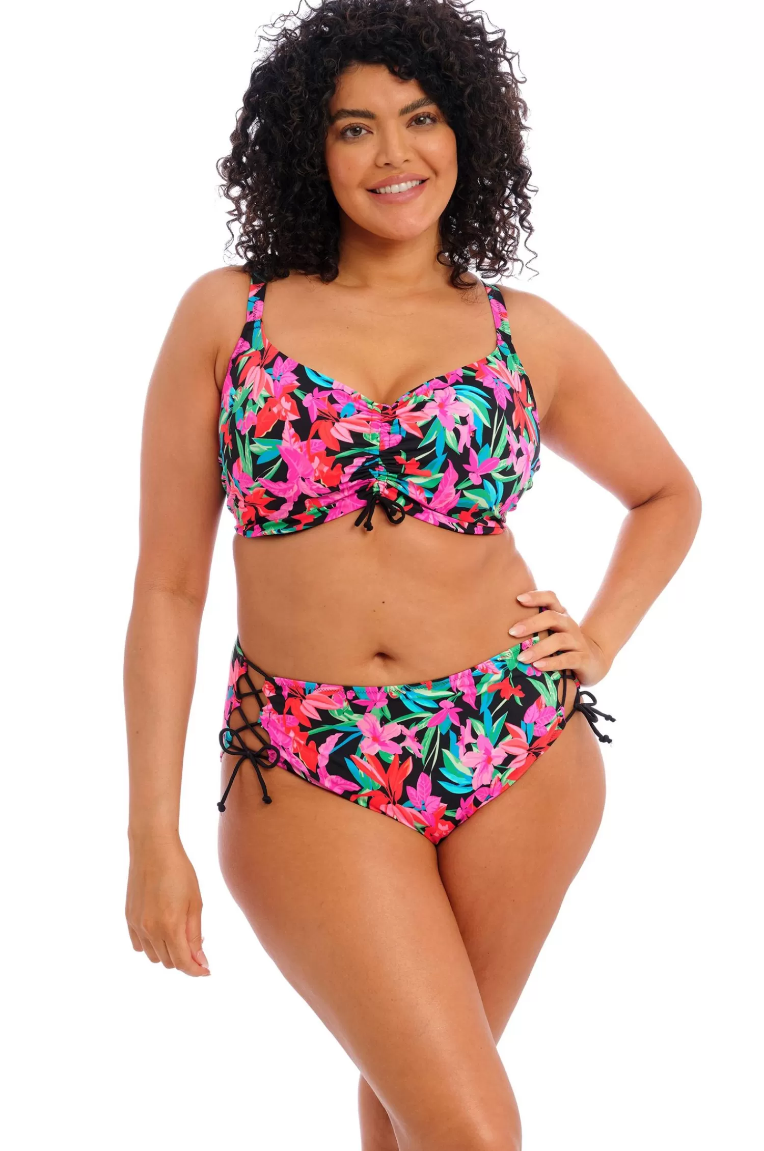Dam Elomi Bikinitrosor Savaneta
