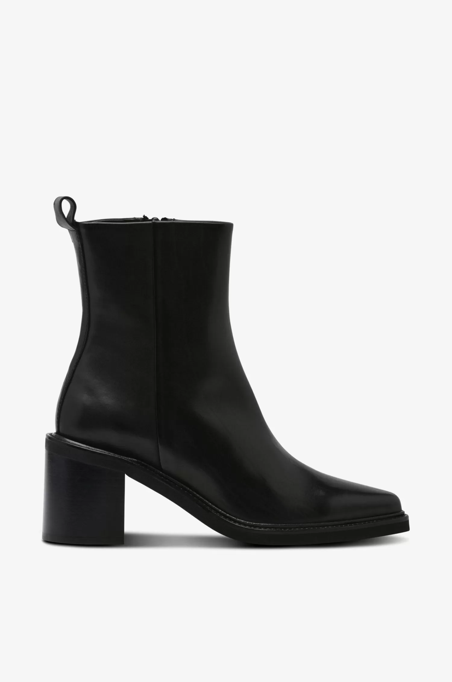 Dam billi bi Boots I Skinn