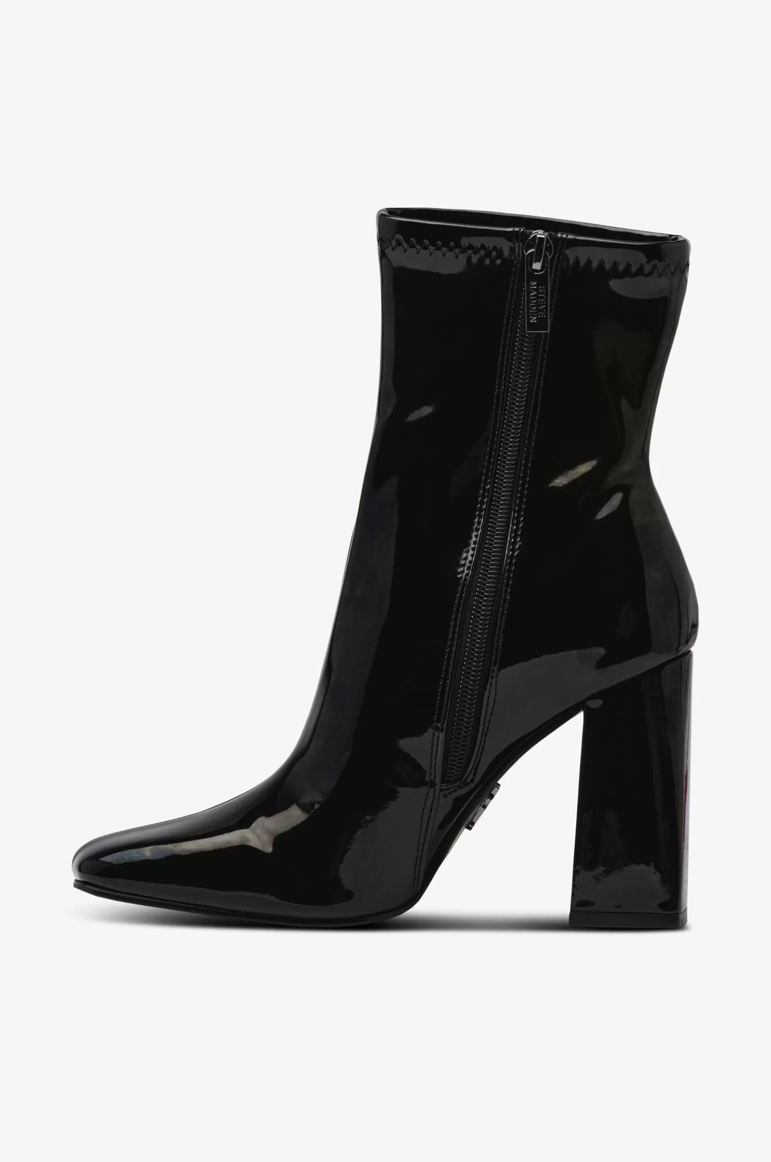 Dam Steve Madden Boots Traverse Bootie