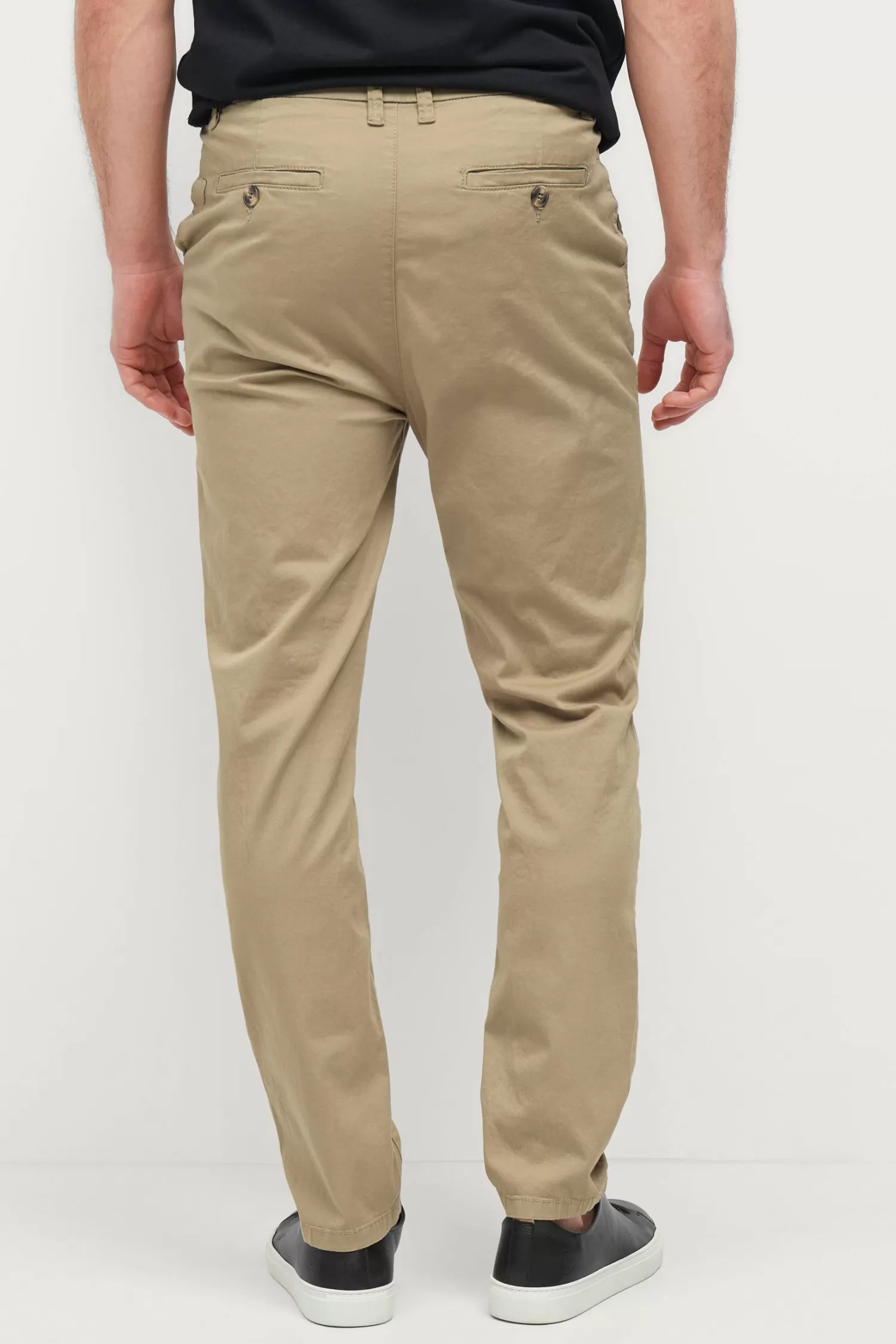Studio Total Chino Icon Tapered Chino Hot