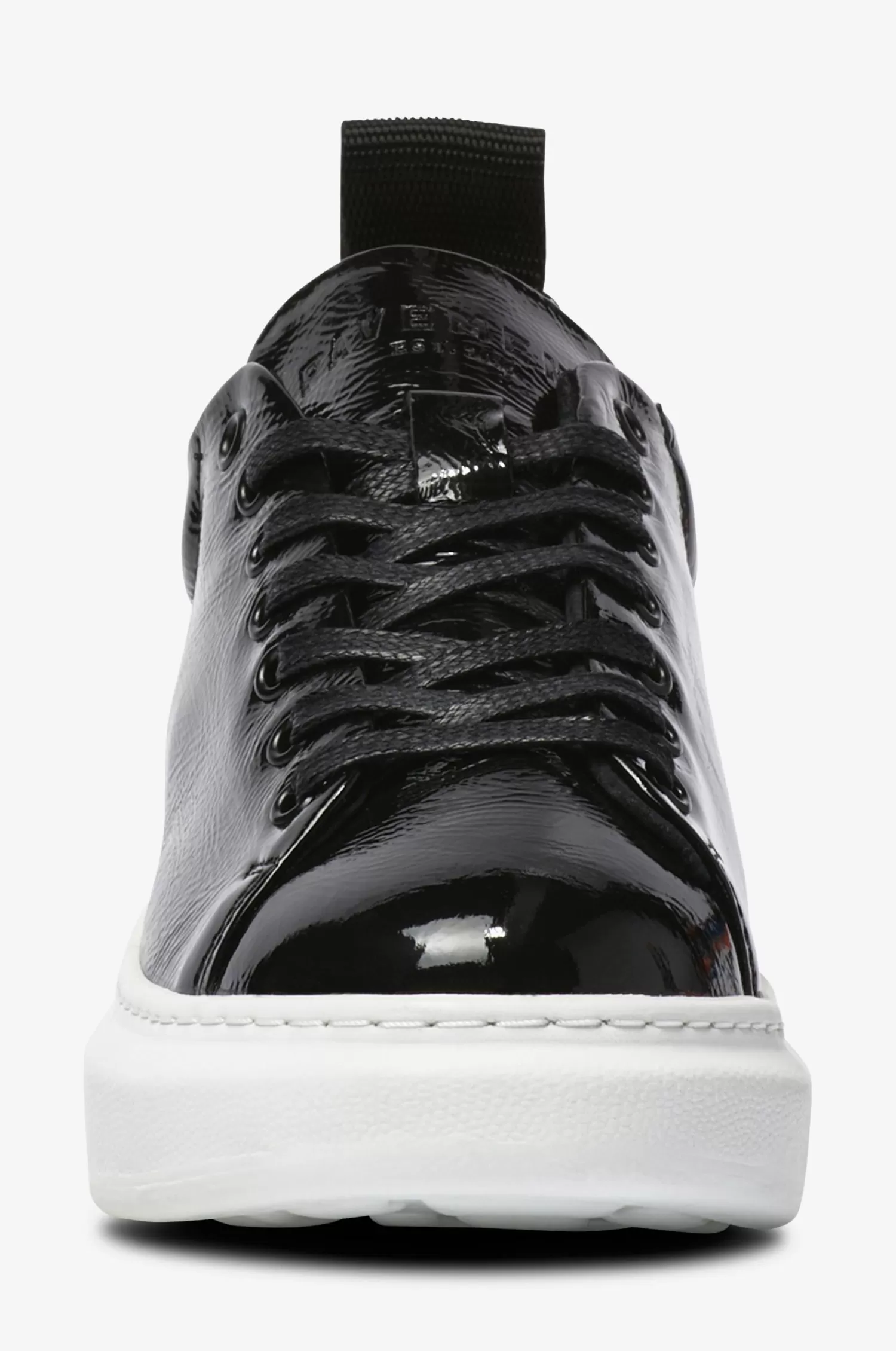 Dam Pavement Sneakers Dee Patent